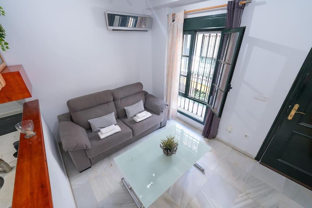 Apartamento Junto A Las Setas De Sevilla Luaran gambar